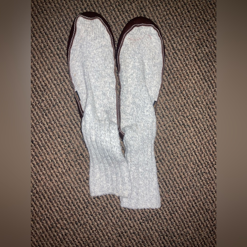 ACORN SLIPPERS